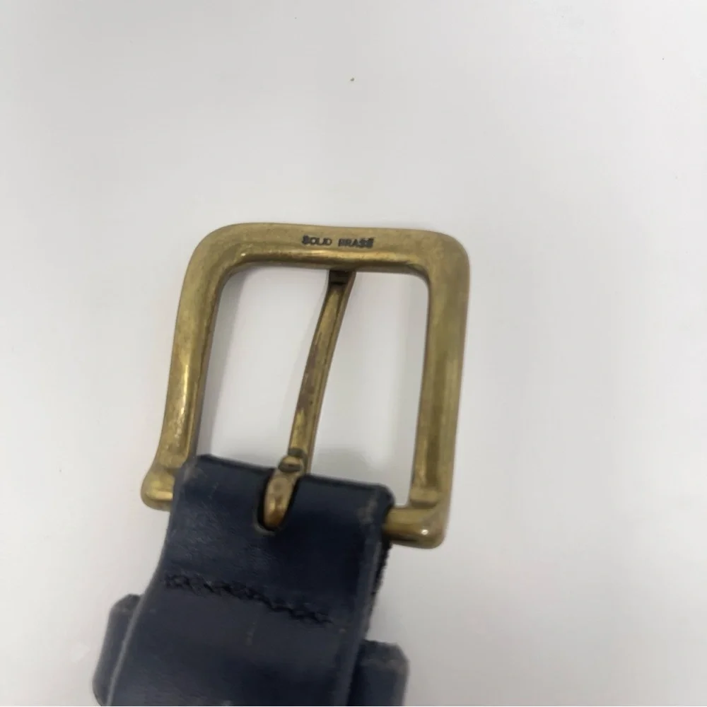 Vintage Eddie Bauer Black Thick Leather Belt, Brass Buckle Classic‎